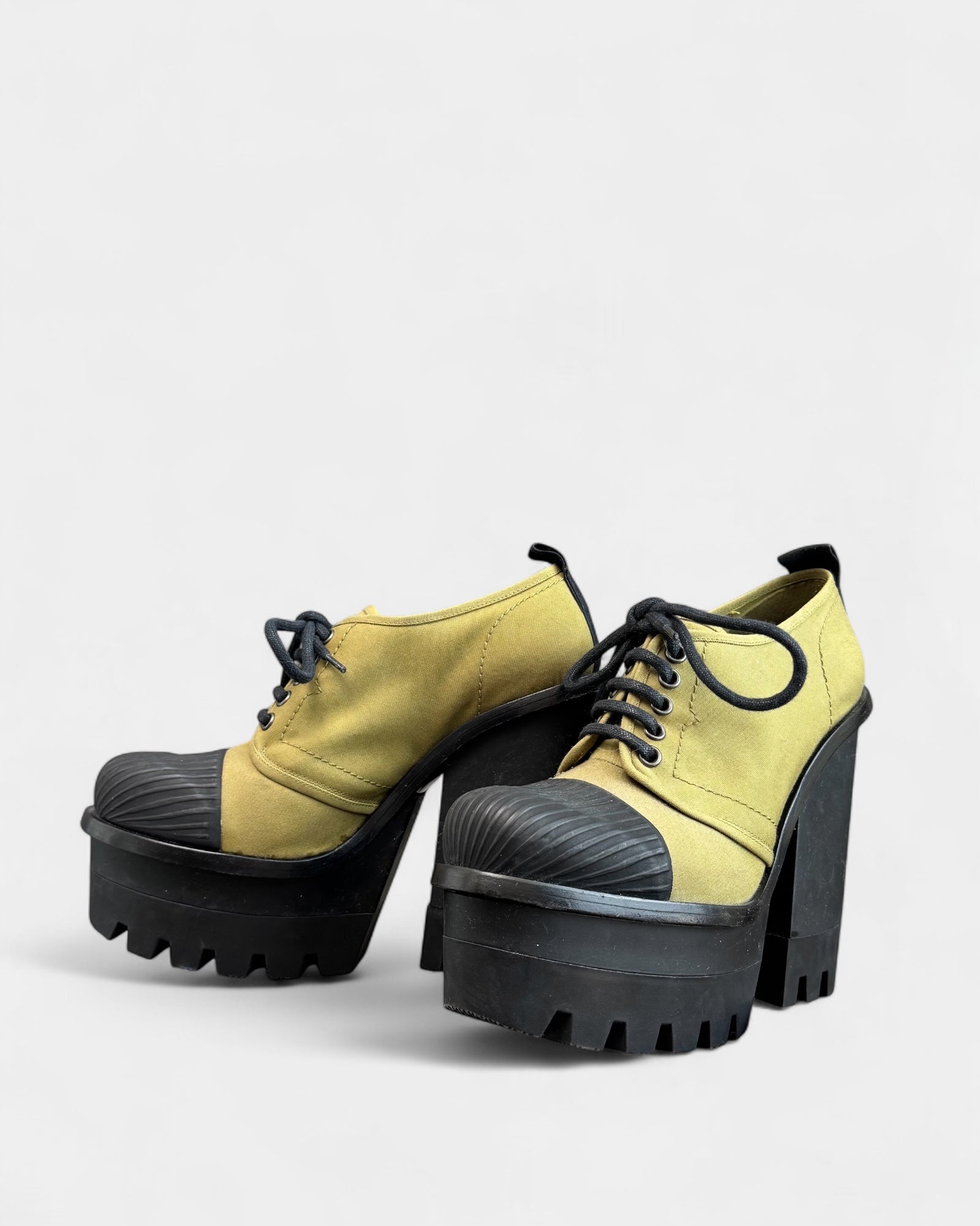 Derbies à plateforme en toile Hunter, 6